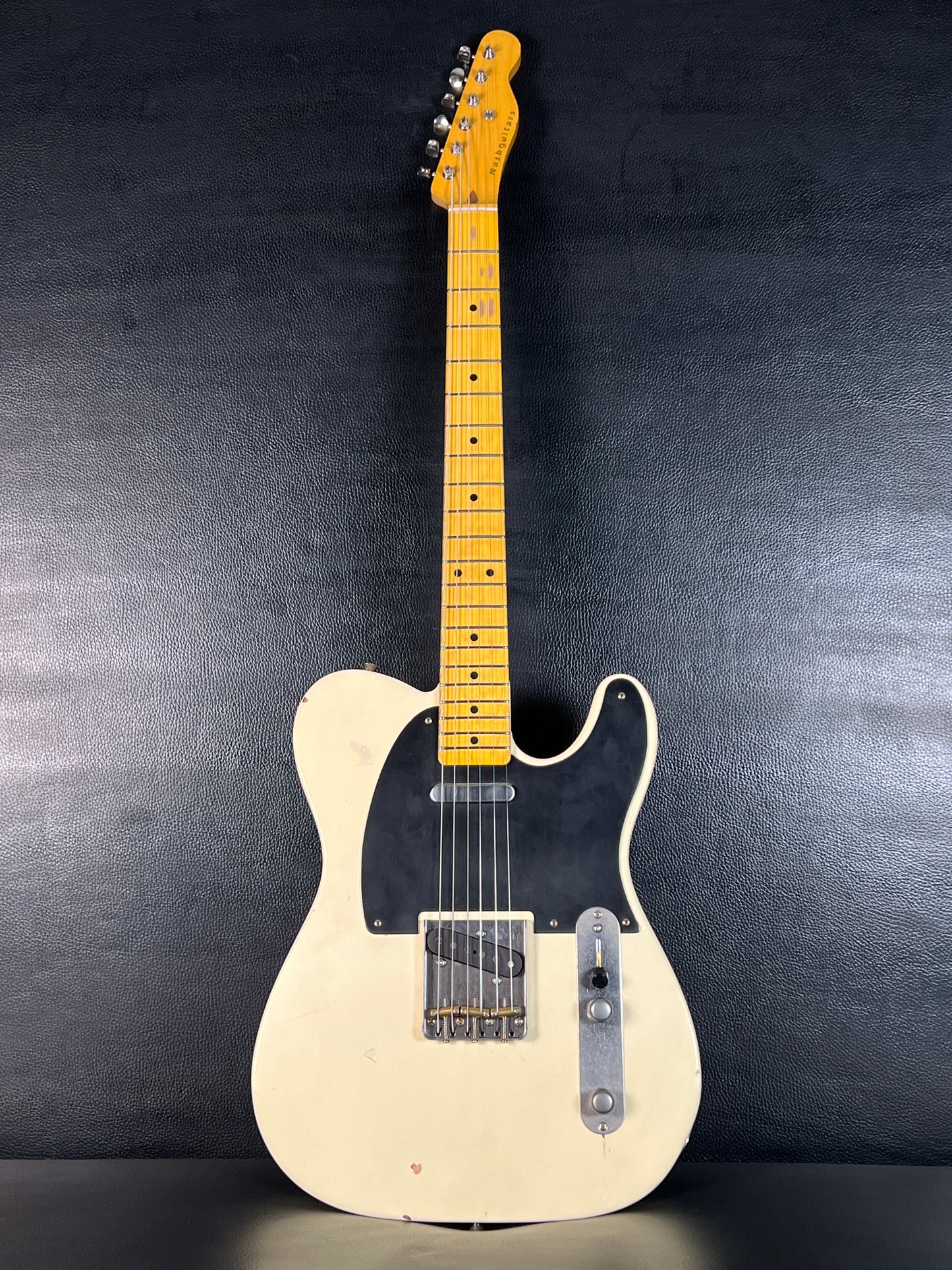 Nash T-52 Olympic White