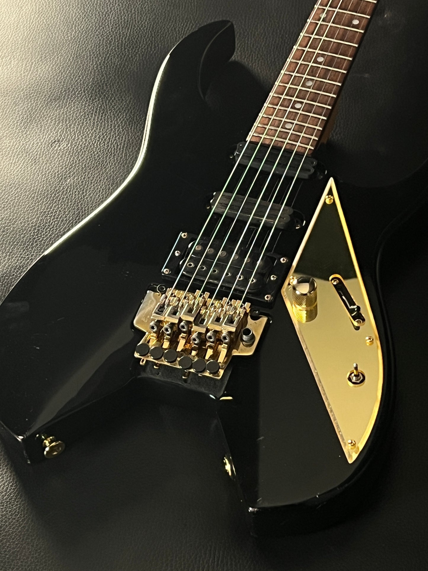 Ibanez RBM10 Reb Beach Signature Voyager 1995 (PRE-OWNED)