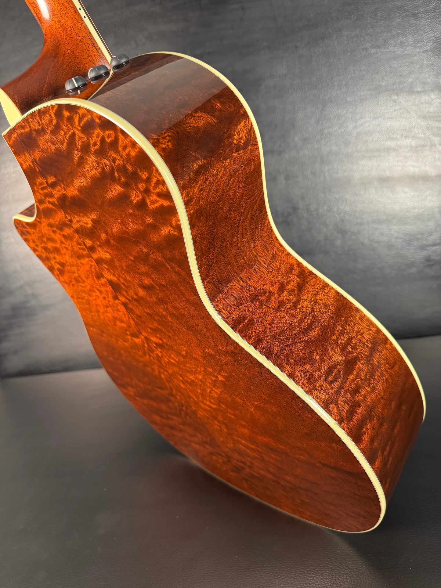 Taylor GACE FLTD Fall Limited Grand Auditorium Natural (PRE-OWNED)