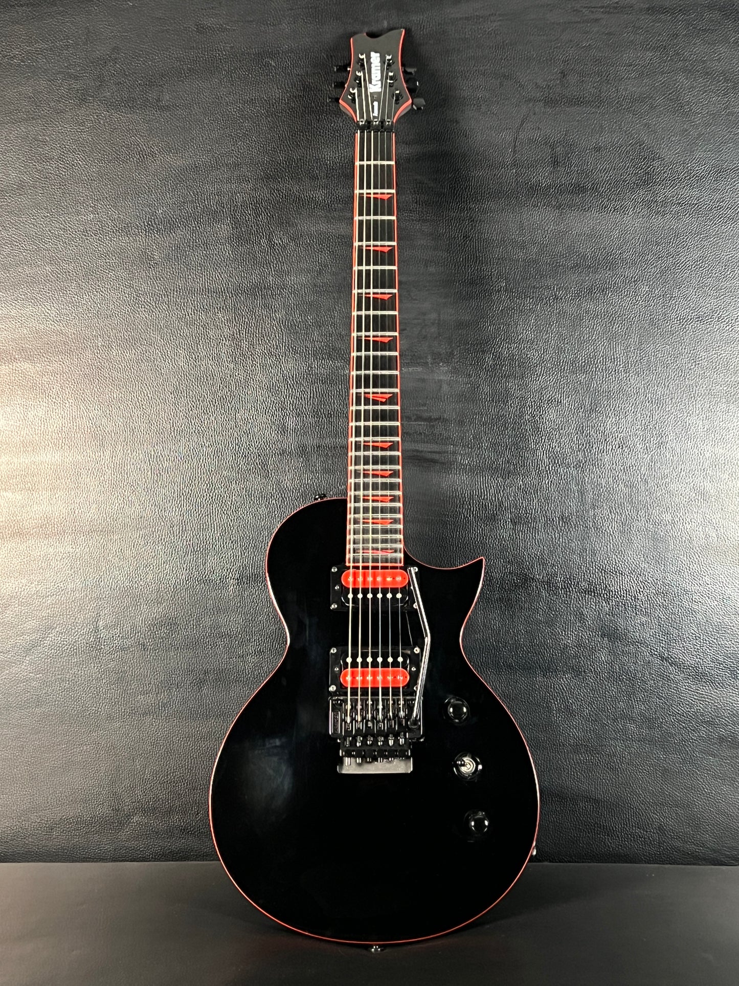 Kramer Assault 220 FR – Ebony Fingerboard (PRE-OWNED)