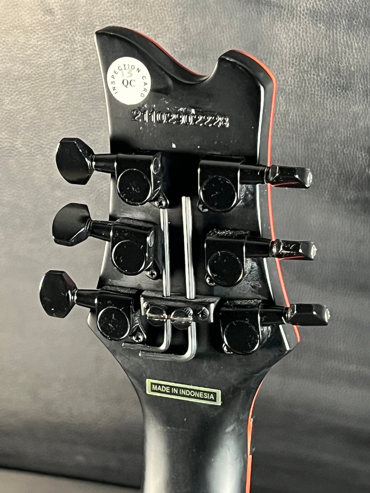 Kramer Assault 220 FR – Ebony Fingerboard (PRE-OWNED)