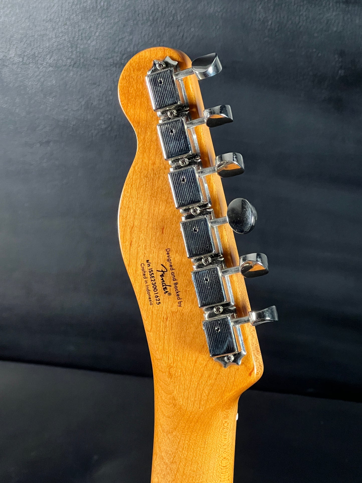 Squier Classic Vibe 50s Telecaster Maple Fingerboard w/ Case (PRE-OWNED)