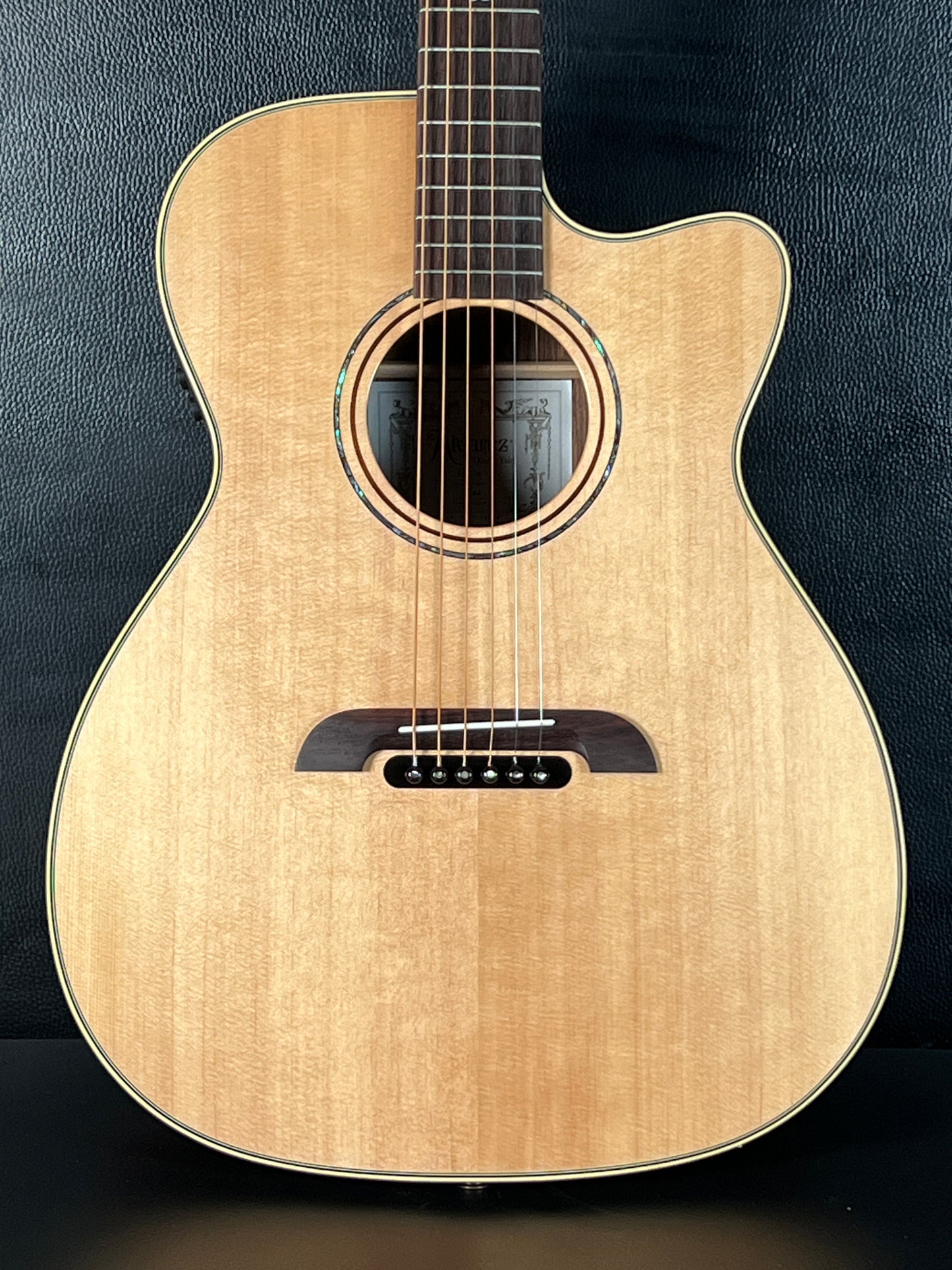 Alvarez Yairi FY70CE #75684