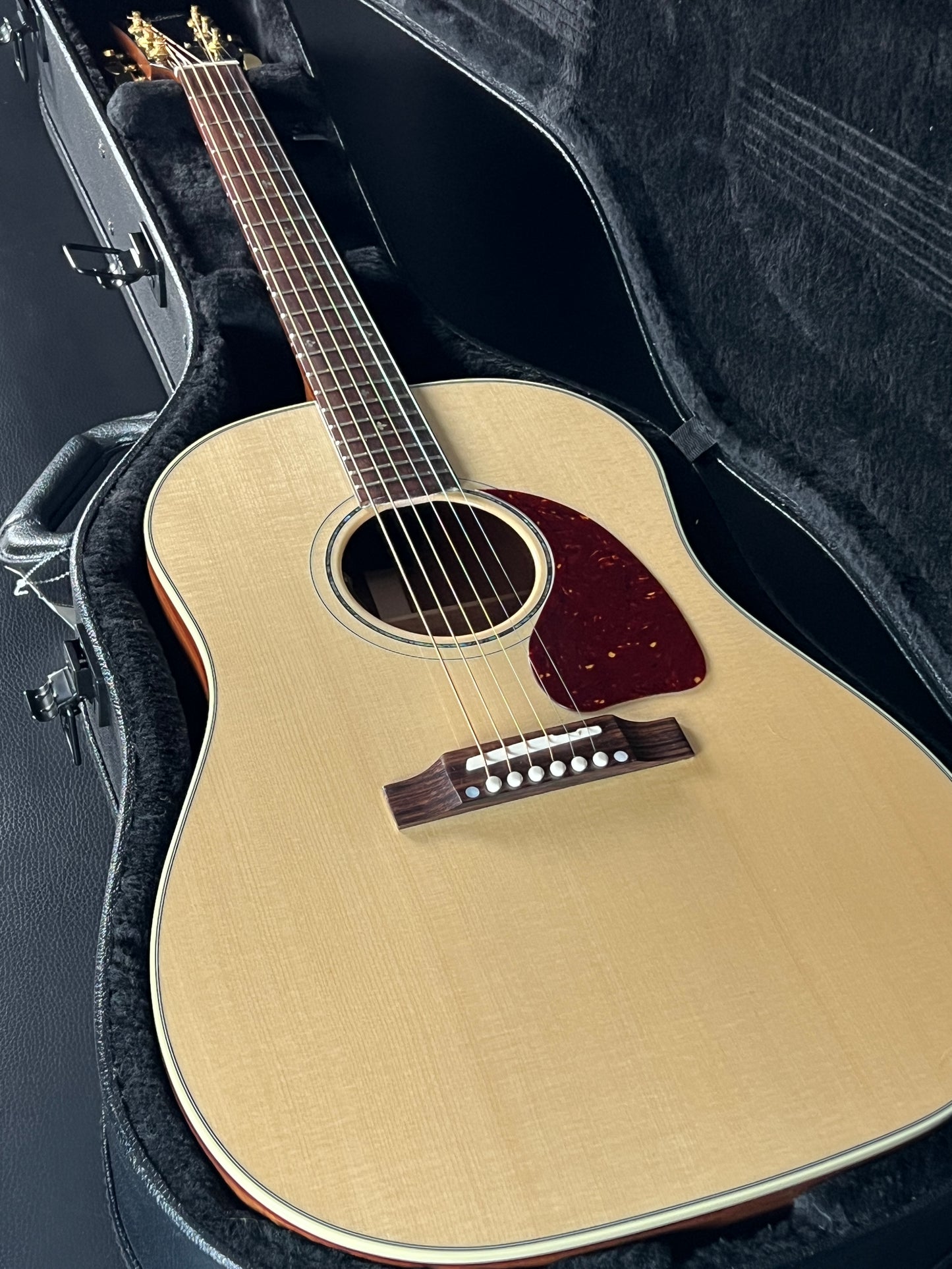 Gibson Custom Shop J-45 Koa (PRE-OWNED)