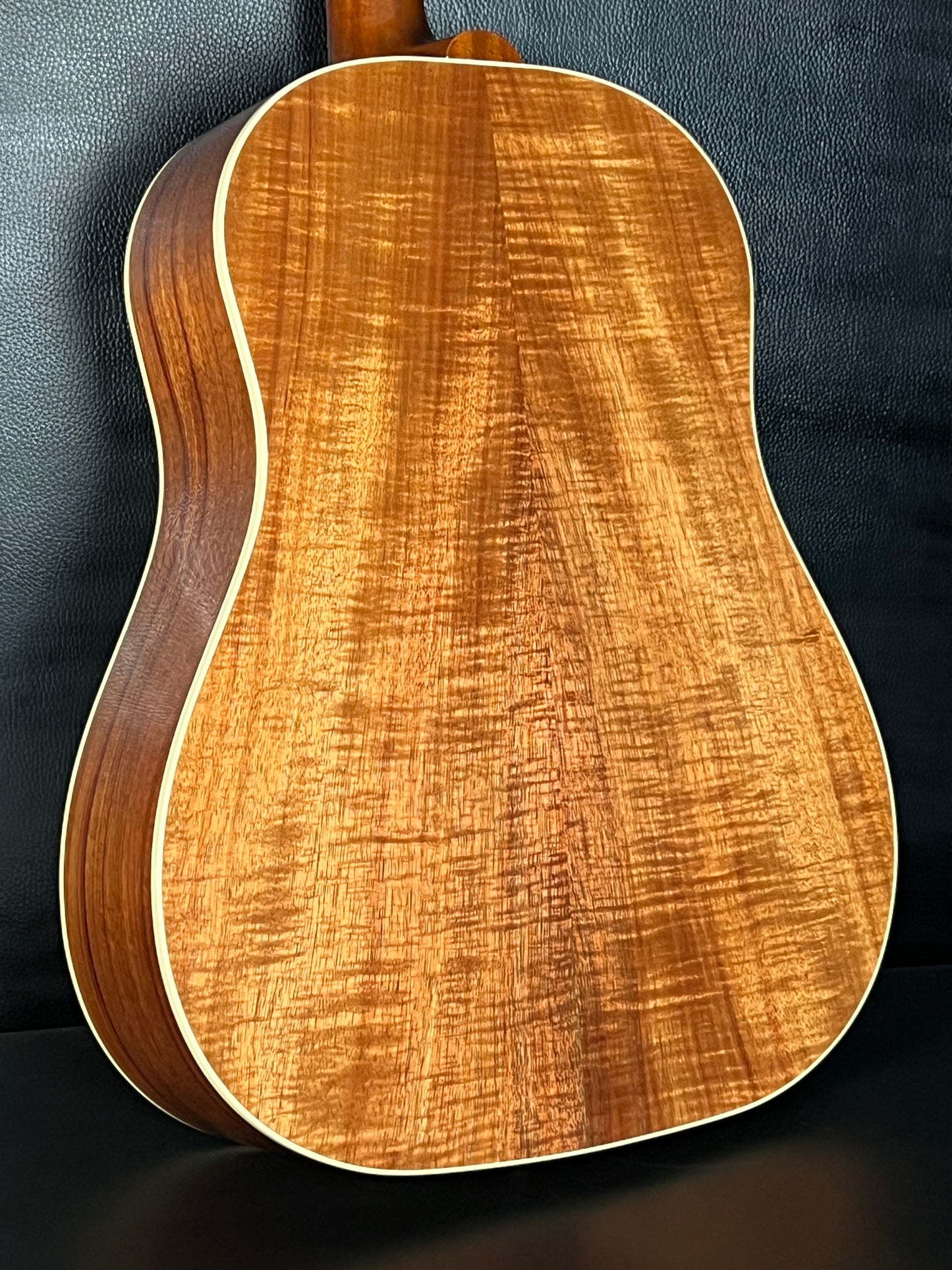 Gibson Custom Shop J-45 Koa (PRE-OWNED)