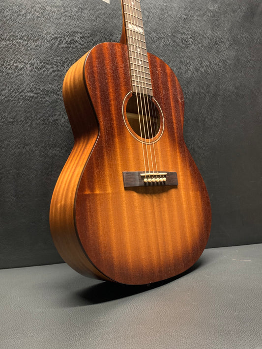 Mahogany Folk Lts Rustic Burst A/E (PRE-OWNED)