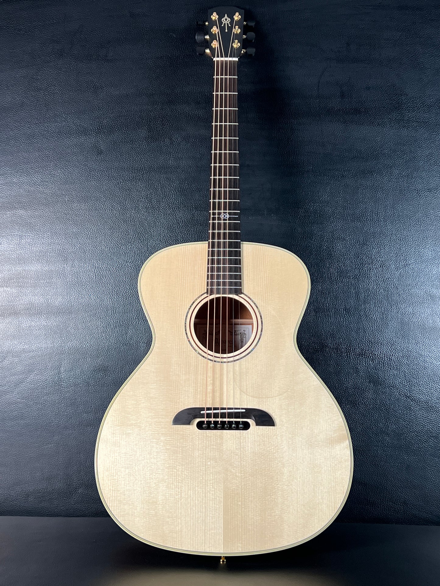 Alvarez Yairi GYM60HD (PRE-OWNED)