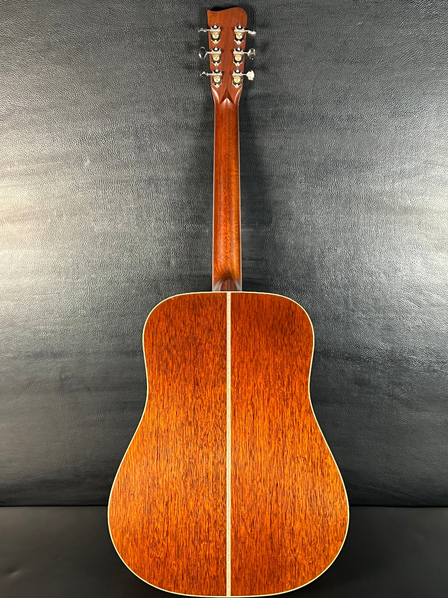Gallagher Doc Watson (PRE-OWNED)
