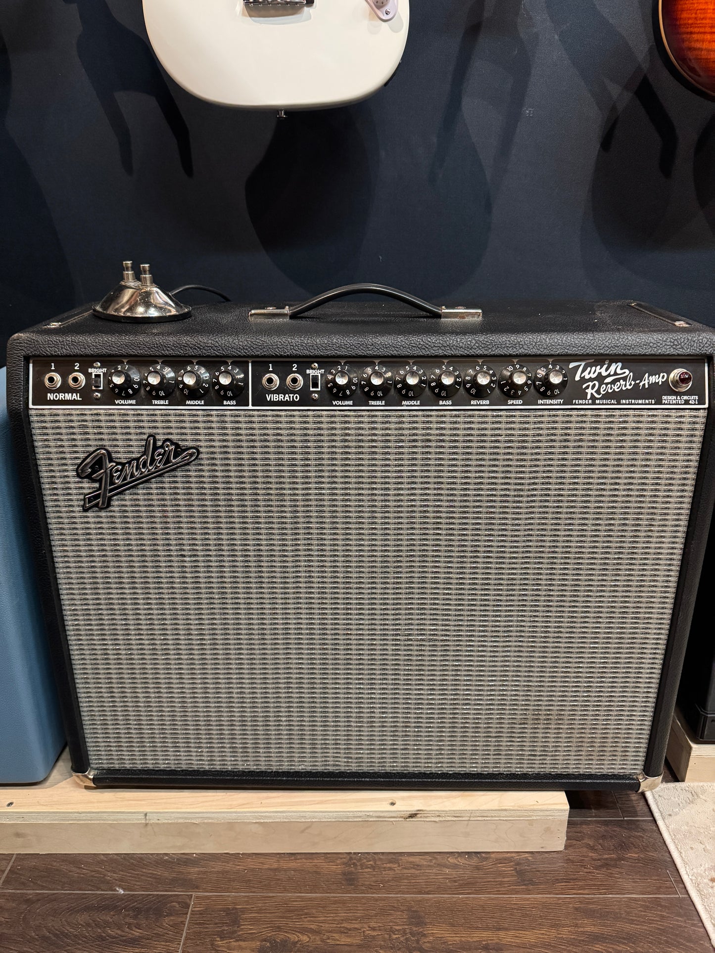 Fender Twin Reverb - Amp (PRE-OWNED)