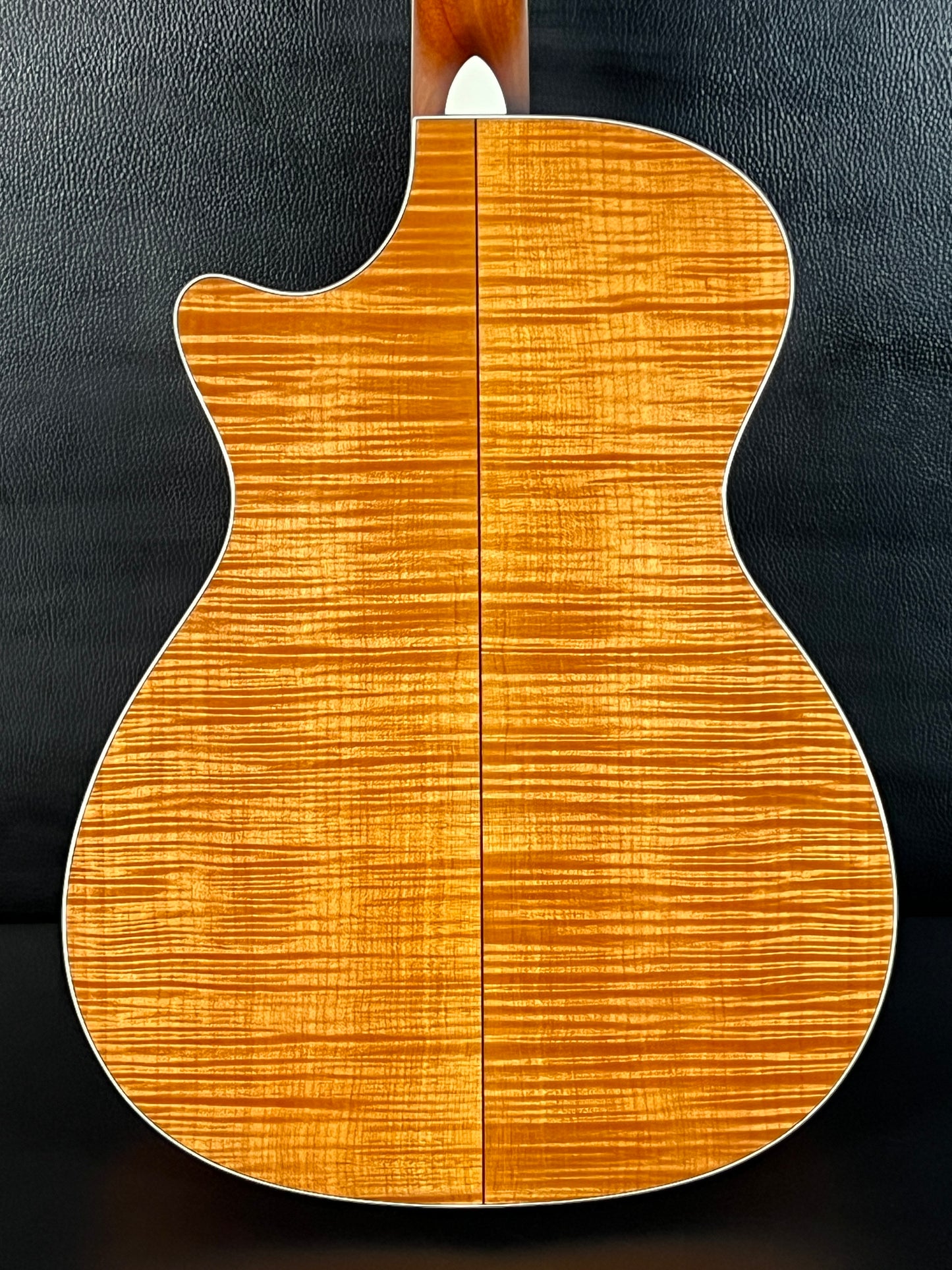 Taylor 612c 1995 (PRE-OWNED)
