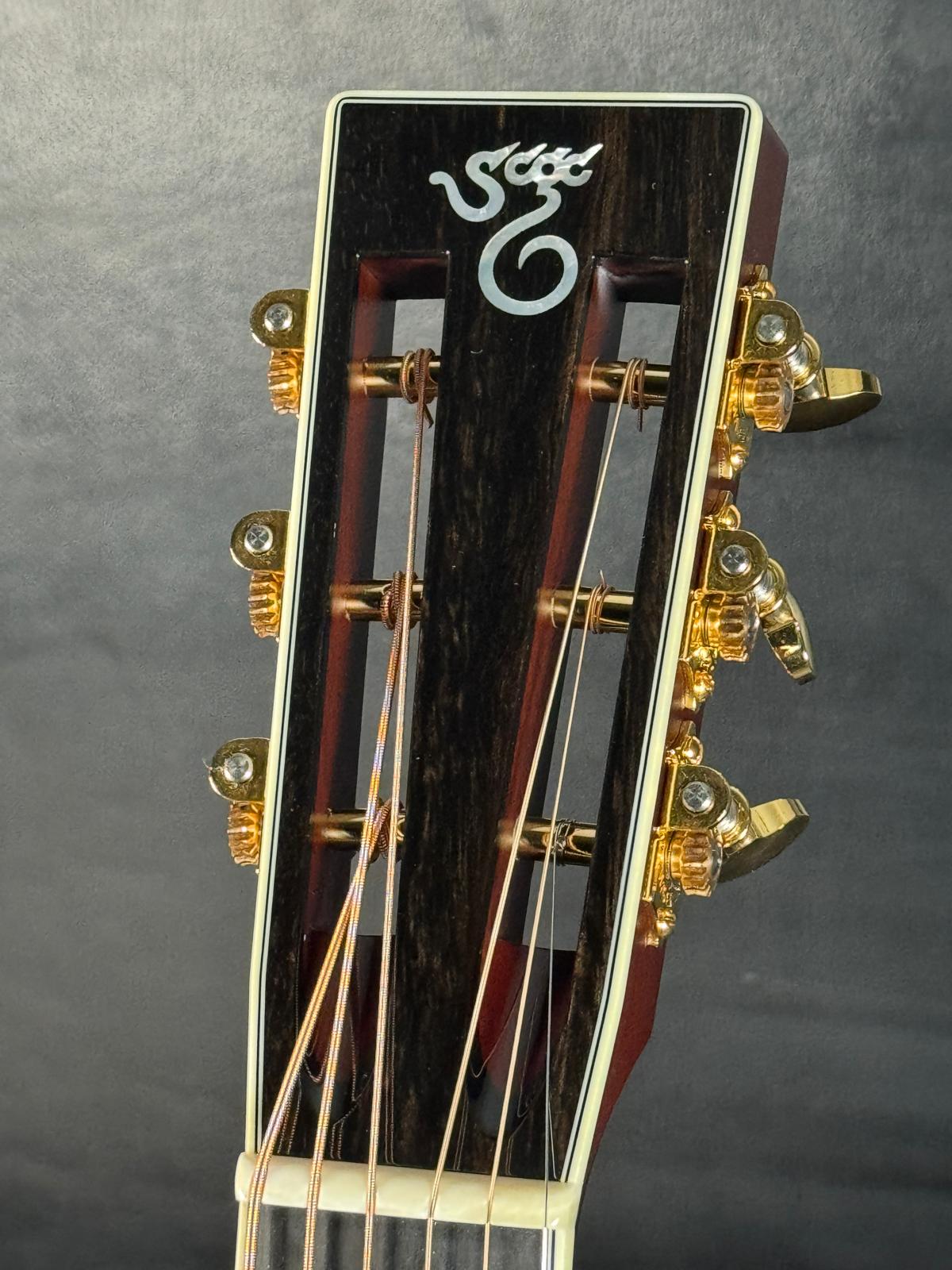 Santa Cruz Baritone #8144